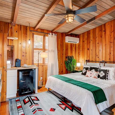 The Furry Lodge Double Ste 2&3 Waynesville Bagian luar foto