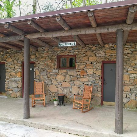 The Furry Lodge Double Ste 2&3 Waynesville Bagian luar foto